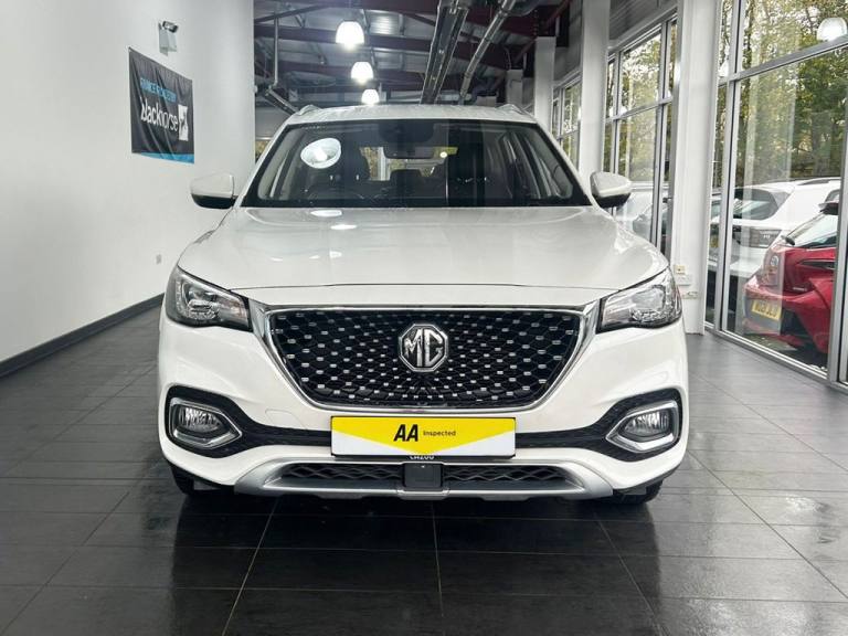 2023 MG MG HS 1.5 T-GDI Excite SUV 5dr Petrol DCT Euro 6 (s/s) (162 ps) 1 FORMER OWNER ESTATE Pet...
