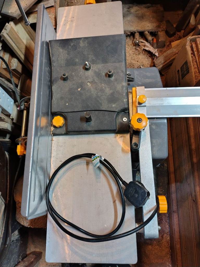 Titan Bench Top Planer / Thicknesser