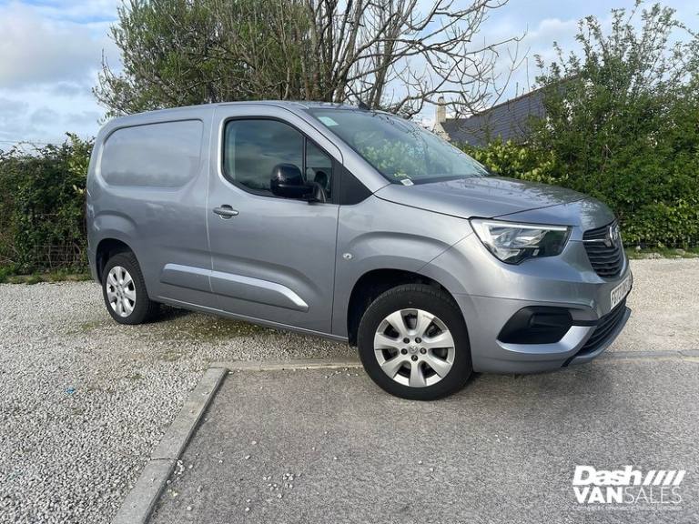 2023 Vauxhall Combo 2300 1.5 Turbo D 100ps H1 Pro Van PANEL VAN DIESEL Manual