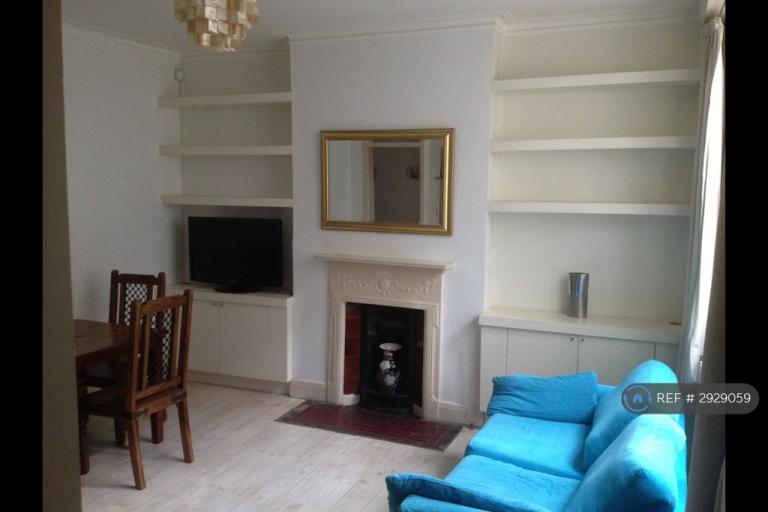 2 bedroom flat in Kempsford Gardens, London, SW5 (2 bed) (#2929059)