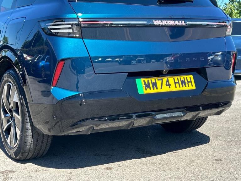  Vauxhall Grandland Electric 73kwh Gs Suv 5dr Electric Auto 213 Ps Electric