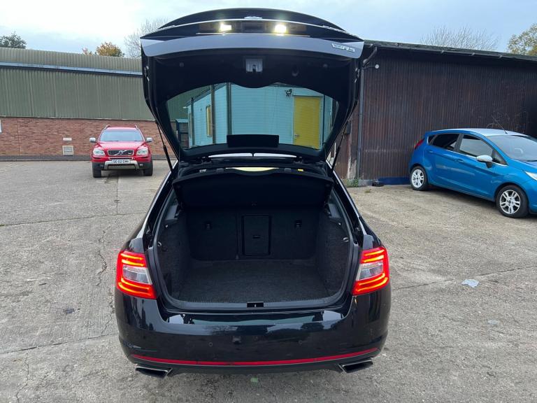 2016 Skoda Octavia 2.0 TSI vRS 5dr HATCHBACK Petrol Manual