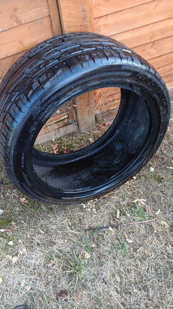accelera tyres 315/35r20 110w xl