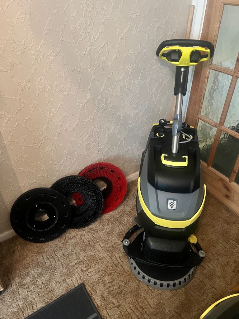 Karcher BD38/12 Compact Floor Scrubber Dryer cleaner & extras floor scrub drier 