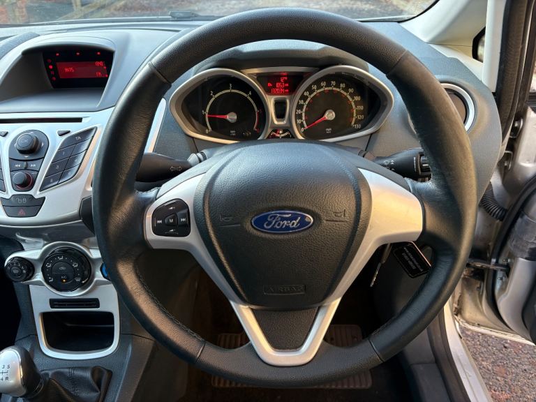 Ford, FIESTA, Hatchback, 2009, Manual, 1399 (cc), 5 doors