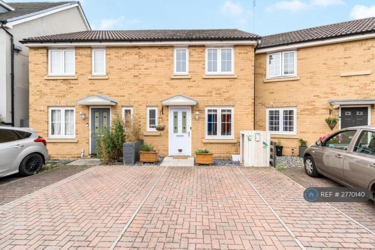 3 bedroom house in Enstone Close, Swindon, SN2 (3 bed) (#2770140)