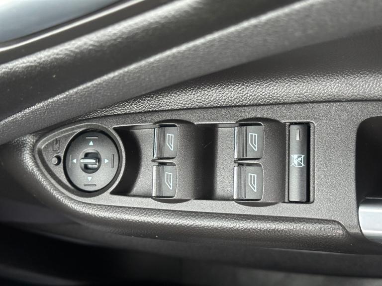 2014 Ford Kuga 2.0 TDCi 163 Titanium 5dr Powershift HATCHBACK Diesel Automatic