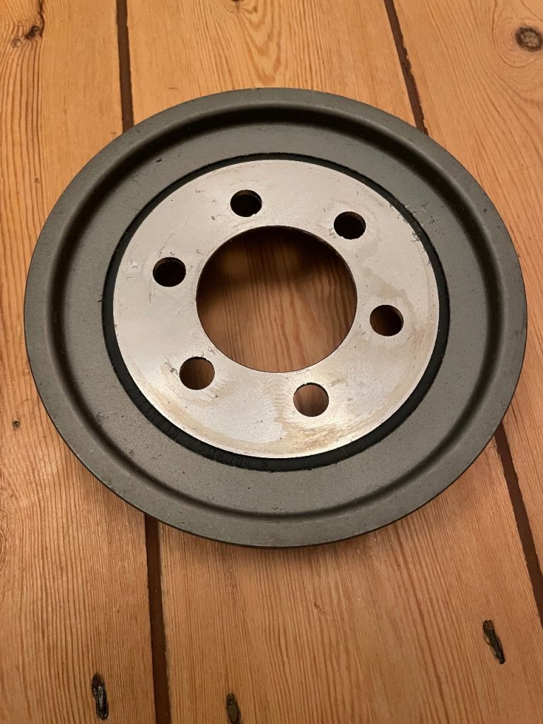 Jaguar F-Type supercharger crank pulley