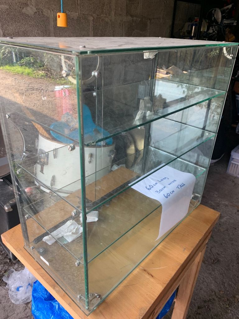 Glass café display 