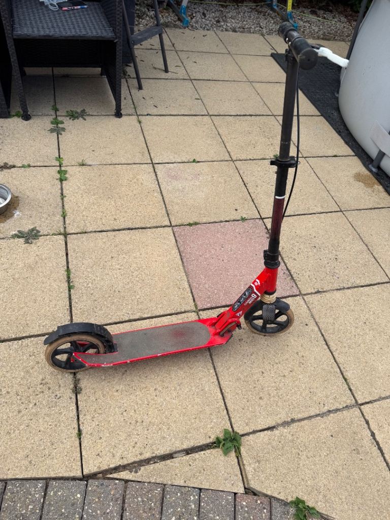 Oxelo Mid 9 Scooter - Red Metal Kick Scooter