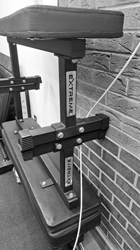 Extreme Preacher Curl Bench – Black, Good Condition
