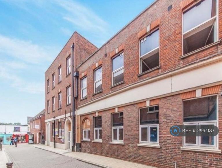 2 bedroom flat in Victoria House, Colchester, CO1 (2 bed) (#2964137)