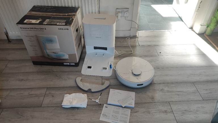 New £230 Dreame D10 plus Gen 2 robot vacuum cleaner hoover with mopping and Alexa 