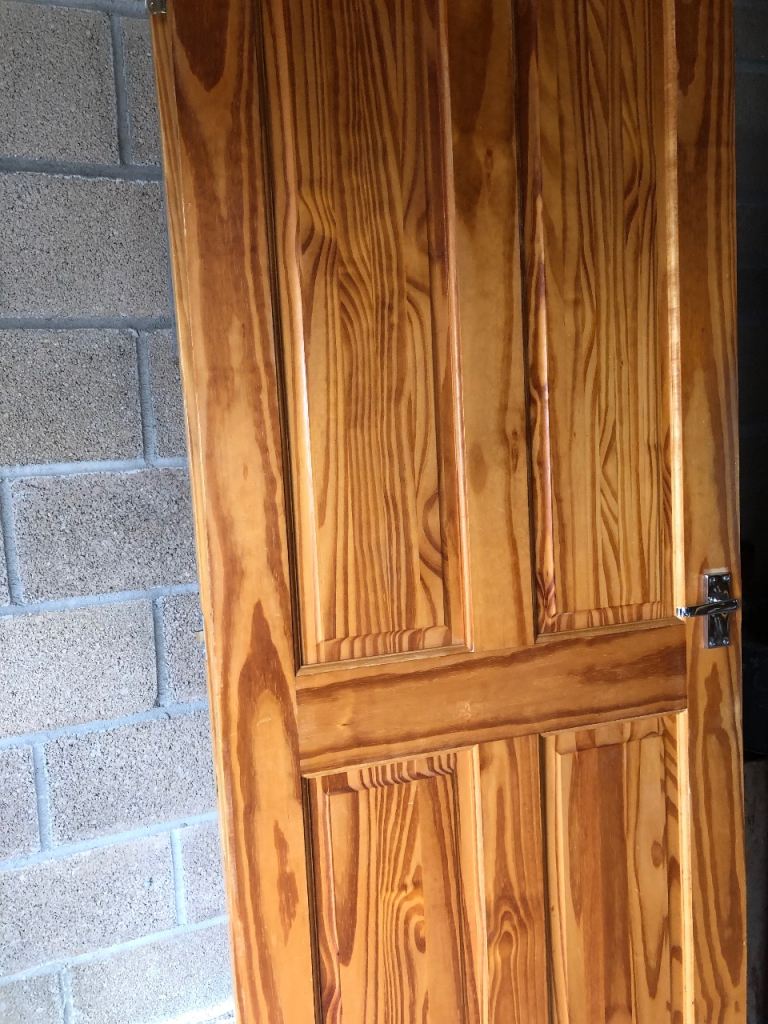 Free Solid wooden Internal doors x 3 