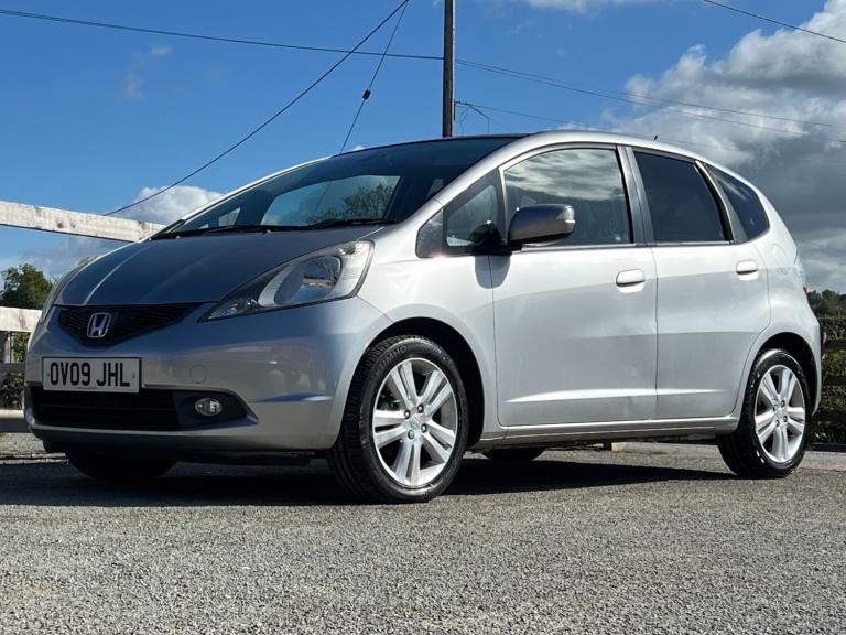 2009 Honda Jazz 1.4 i-VTEC EX 5dr SUPER LOW MILES 57,000 . FULL MOT HPI CLEAR FIRST CAR HATCHBACK...