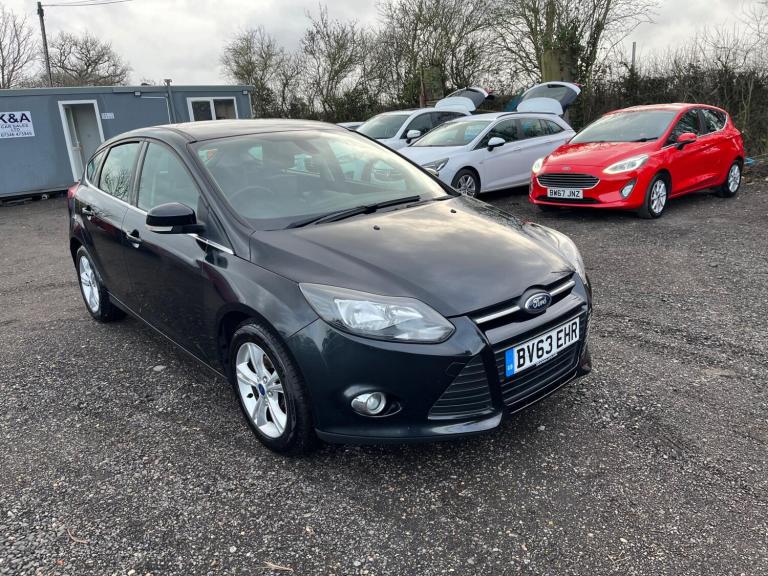 2013 Ford Focus 1.0 EcoBoost Zetec 5dr HATCHBACK PETROL Manual