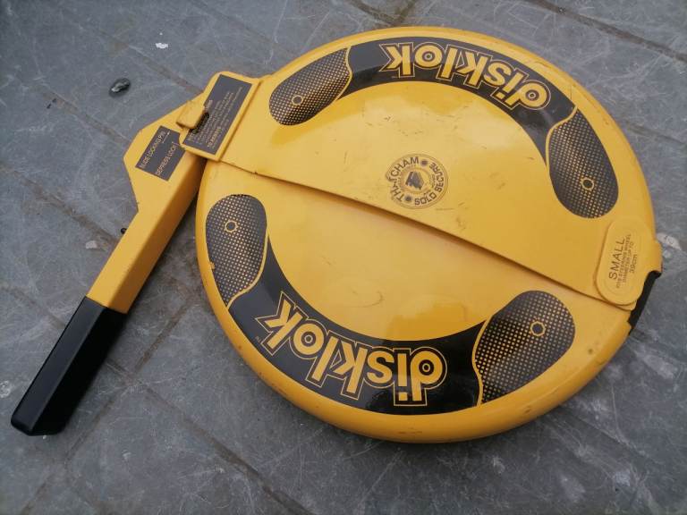 Disklok Steering Wheel Lock, 3 X Keys + Manual