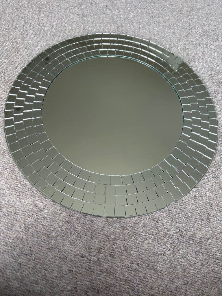 Mirror 