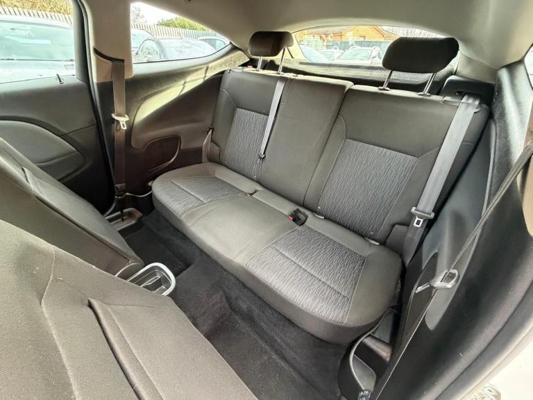 2014 Vauxhall Astra GTC 2.0 CDTi 16V Sport 3dr HATCHBACK DIESEL Manual