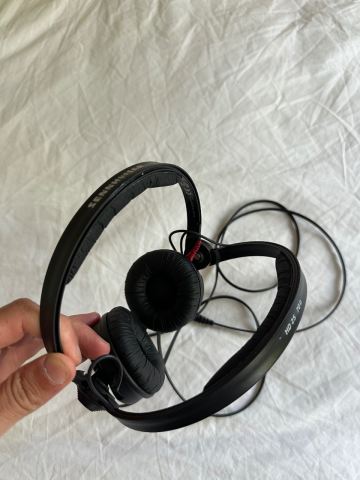 Sennheiser HD 25 70Ω Headphones – Black, Good Condition, £45.00