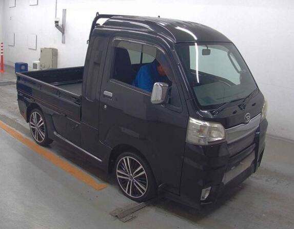 2014 Daihatsu Hijet Pick Up 4WD Pick-up  Petrol Manual