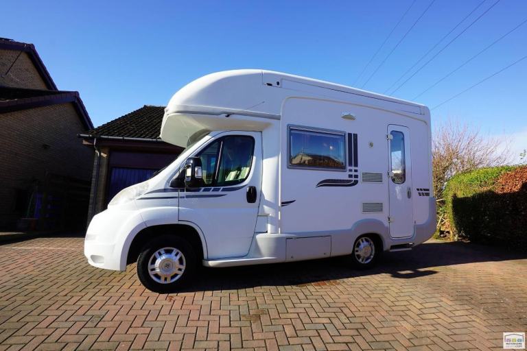 Auto-Sleepers Lancashire, 4-Berth, 4-Seatbelts, Over-cab Double Bed, End-kitchen