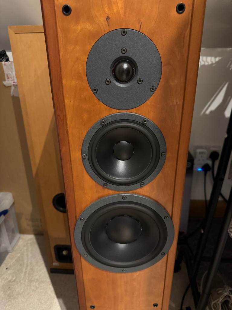 Dynaudio Contour 3.0