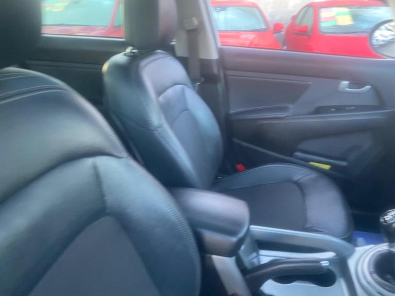 2015 Kia Sportage 1.7 CRDi EcoDynamics 2 2WD Euro 5 (s/s) 5dr ESTATE Diesel Manual