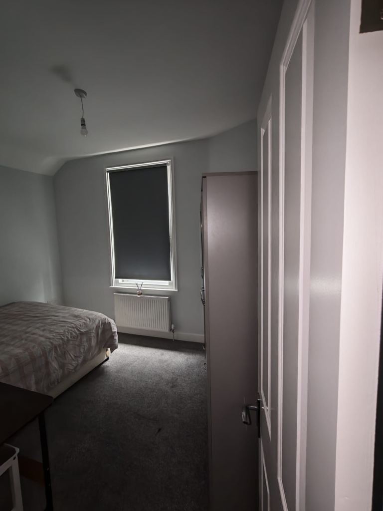Room in a flat