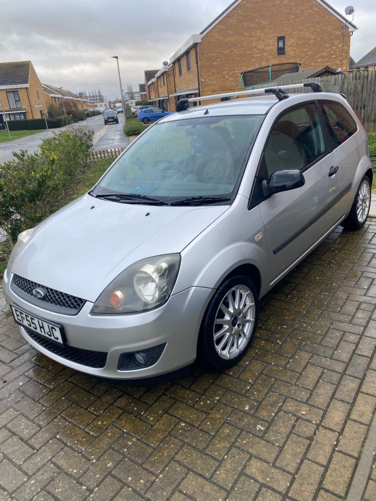 Ford, FIESTA, Hatchback, 2005, Manual, 1242 (cc), 3 doors