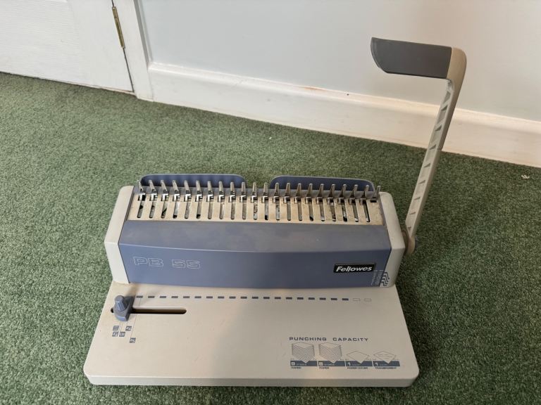 Fellowes PB 55 Plastic Comb Binding Machine