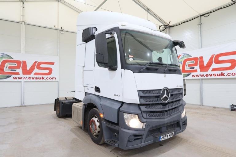 2014 (64 PLATE) Mercedes Benz Actros 1840 4x2 Euro 6 Tractor Units