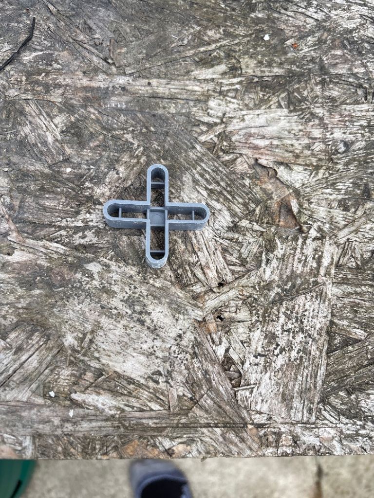 10mm tile spacers 165 in total 