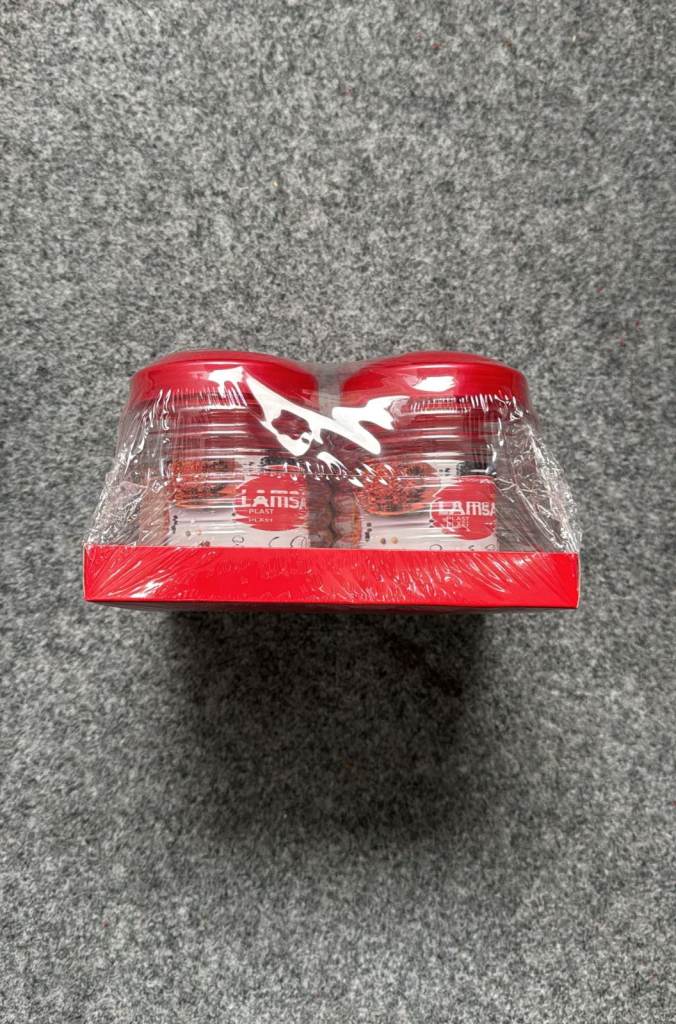 Plast Spice Jar Set – 6‑Piece Plastic Containers with Red Lids & Tray