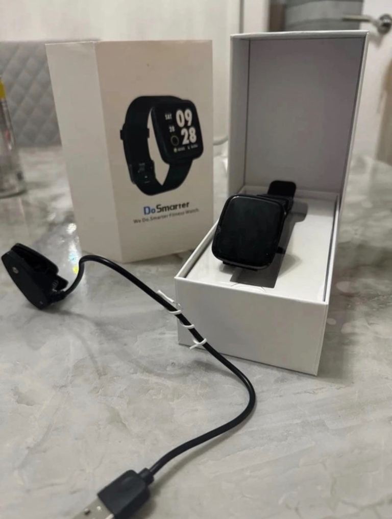 Do Smarter Fitness Watch – Black, As Good As New