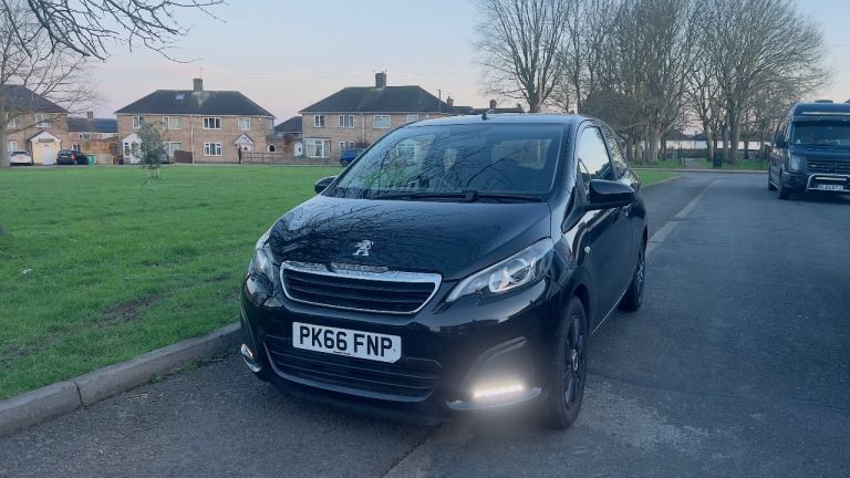 Peugeot, 108, Hatchback, 2016, Manual, 998 (cc), 3 doors