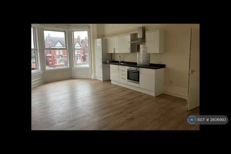1 bedroom flat in Knowsley Rd, Southport, PR9 (1 bed) (#2806993)
