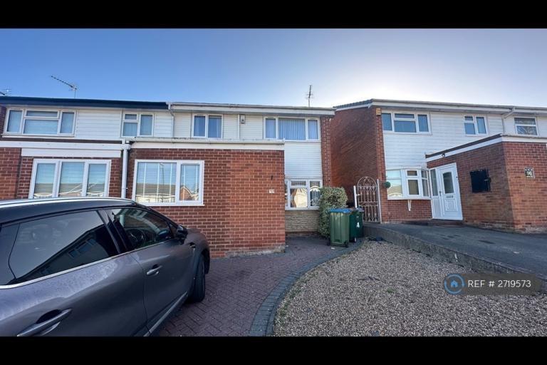 4 bedroom house in John Mcguire Crescent, Binley, Coventry, CV3 (4 bed) (#2719573)