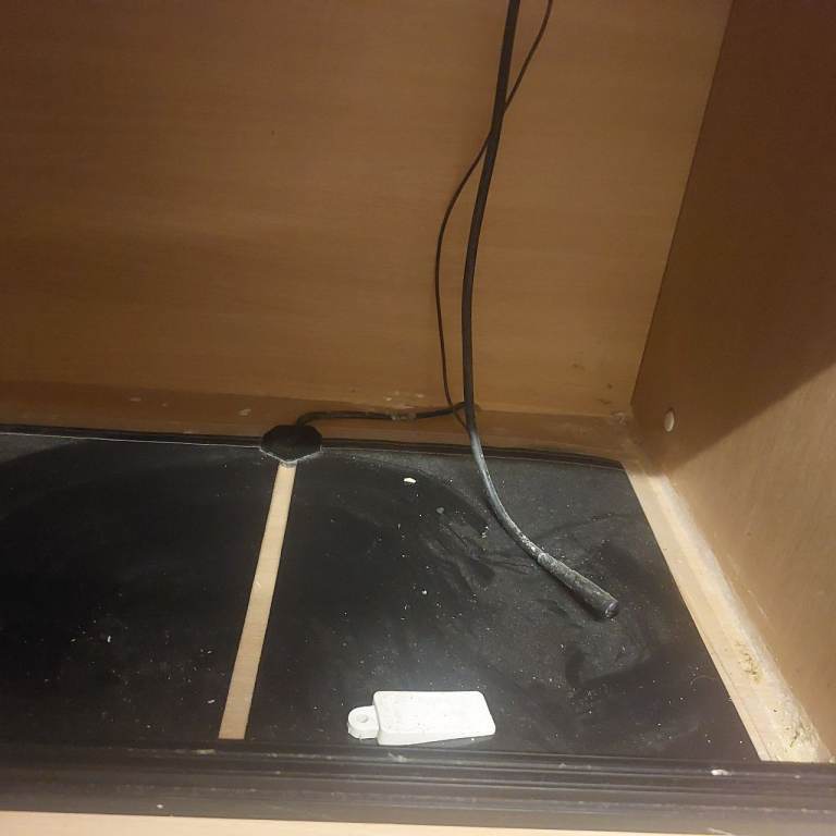 4ft Vivarium with accessories