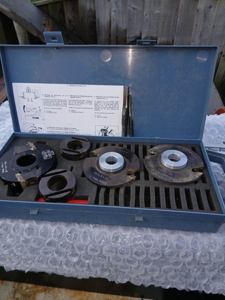 KITY SPINDLE MOULDER CUTTER BLOCK & CUTTERS