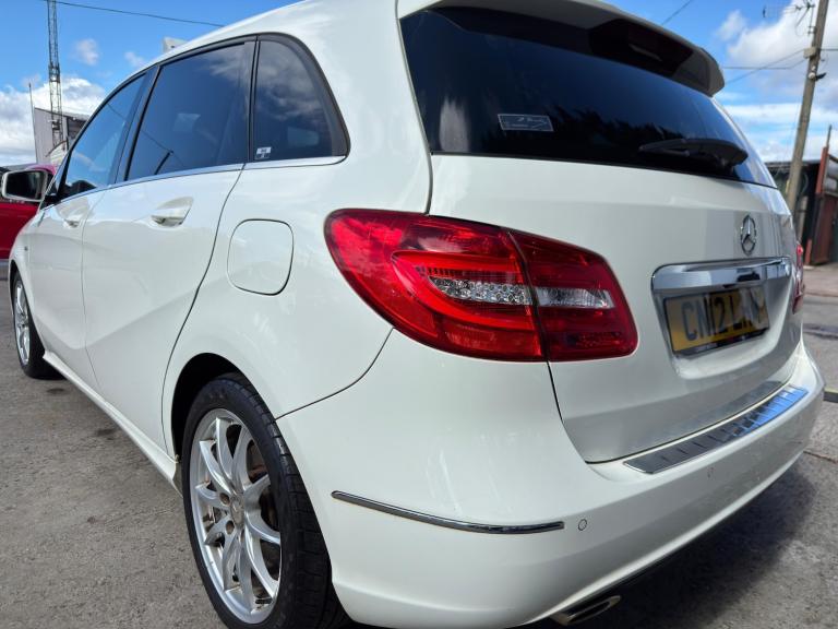 2025 Mercedes-Benz MISC 1.6 B180 BLUEFFICIENCY MPV PETROL Automatic