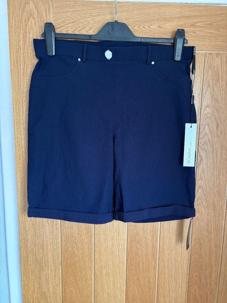 Women’s Roman Shorts Size 14 Brand New with tags 