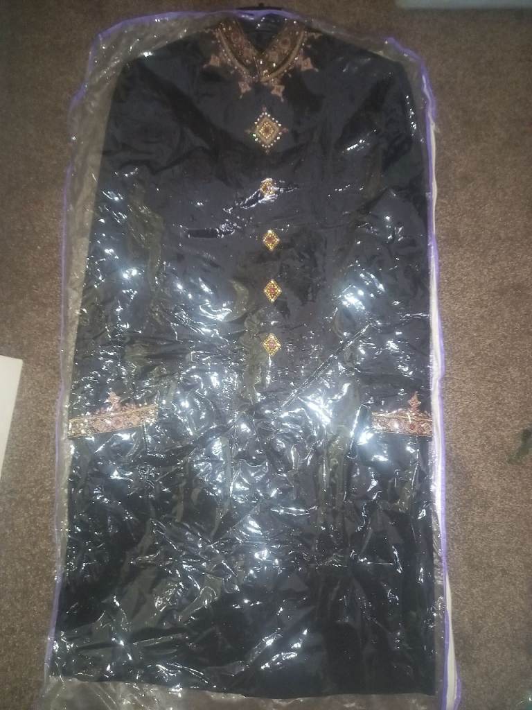 Golden/ black embossed shivani