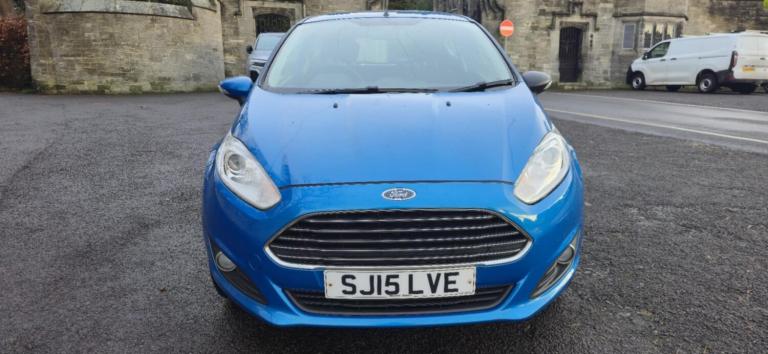 FORD FIESTA 1.3 Zetec 2015