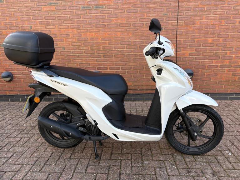 2021 - HONDA VISION 110 NSC110 - ONLY 1,806 MILES - 1 OWNER - IMMACULATE