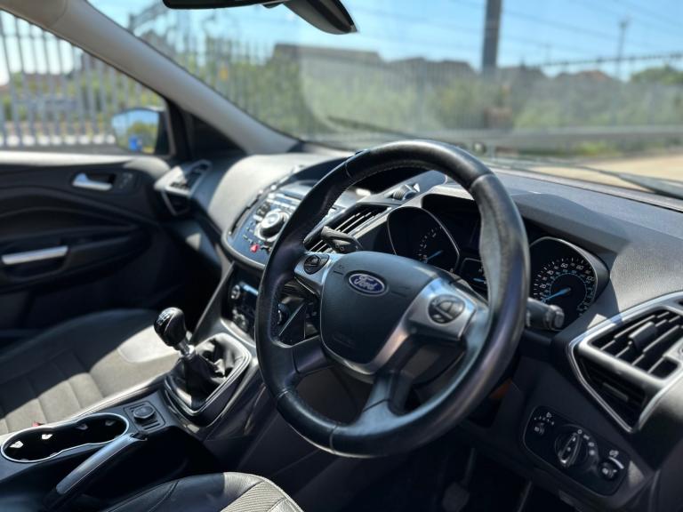 2014 Ford Kuga 2.0 TDCi Titanium 5dr 2WD HATCHBACK Diesel Manual