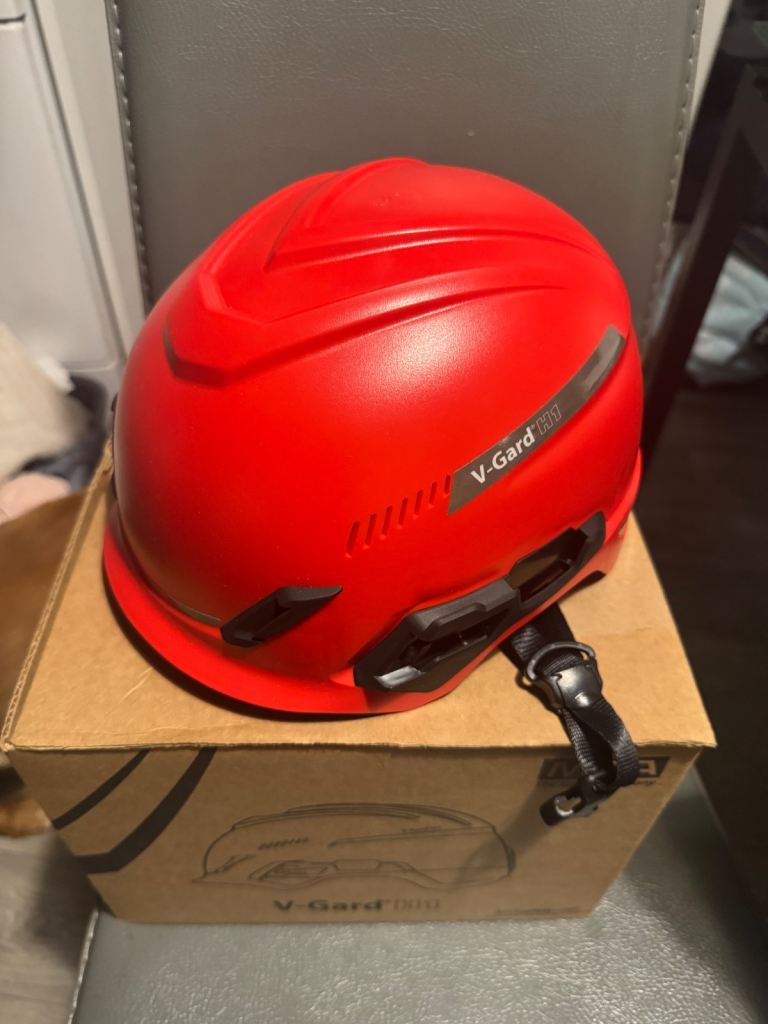 Msa v guard h1 safety helmet and visor 