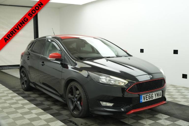 2016 Ford Focus 1.5 EcoBoost 182 Zetec S Black 5dr HATCHBACK PETROL Manual