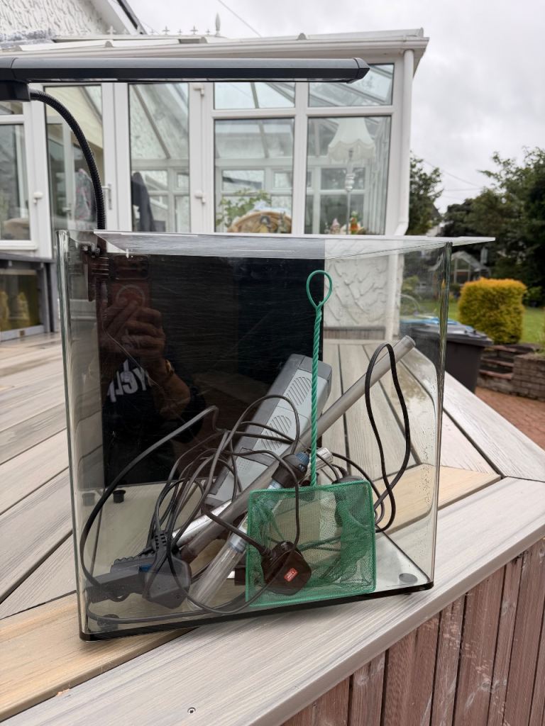 Small Glass Aquarium with Light and Accessories