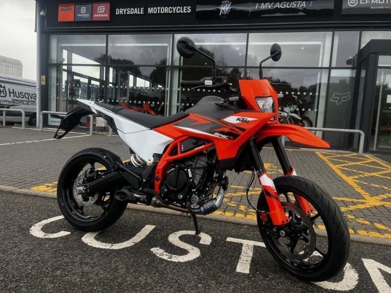 KTM 125 SMC R Supermoto 0% Finance Offers @Drysdale Motorcycles
